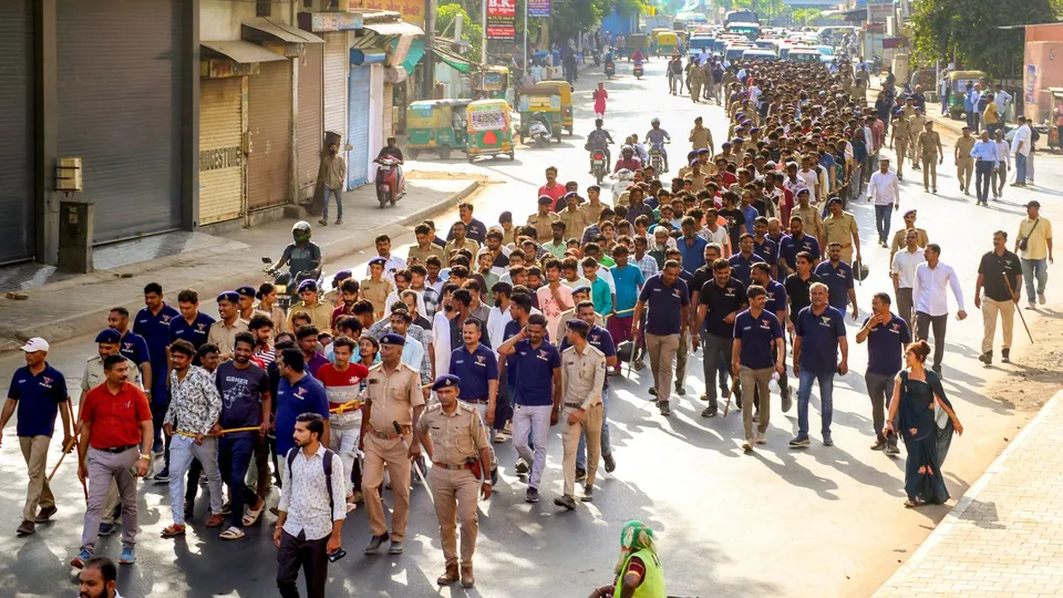 Illegal immigrants detained in Ahmedabad Surat Gujarat Pakistani Nationals