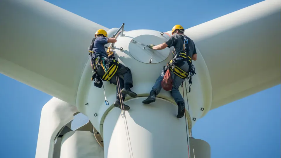 Inox Green Inox Wind Waaree Energies Suzlon Energy