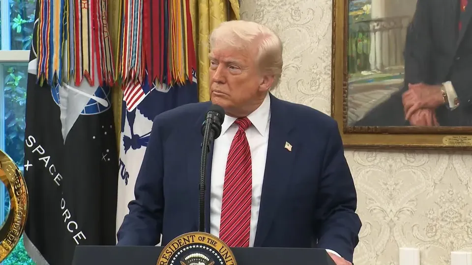 US President Donald Trump extends help to de-escalate tensions between India and Pakistan.