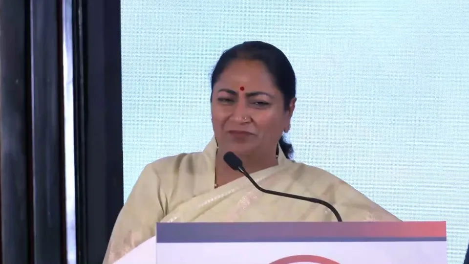Rekha Gupta addressing conclave on Mother's Day