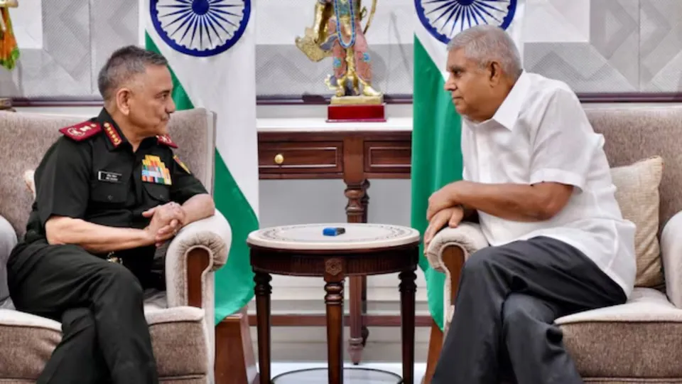 CDS Anil Chouhan with Vice President