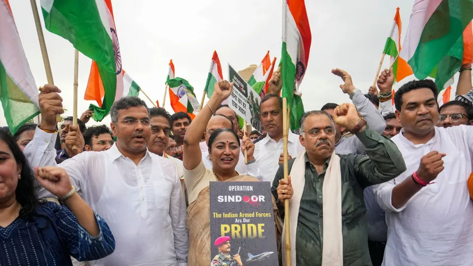Tiranga Yatra in Delhi Rekha Gupta