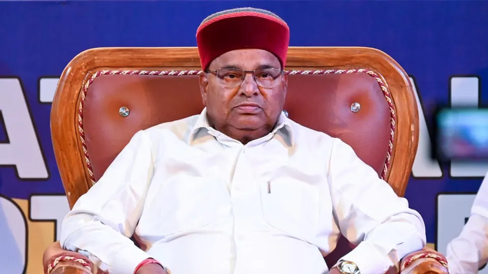 Karnataka governor Thawarchand Gehlot image