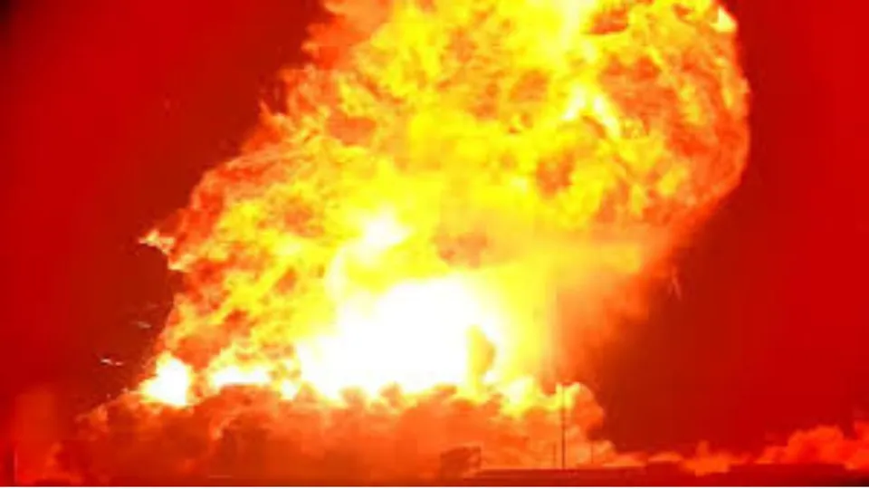 SpaceX rocket explodes