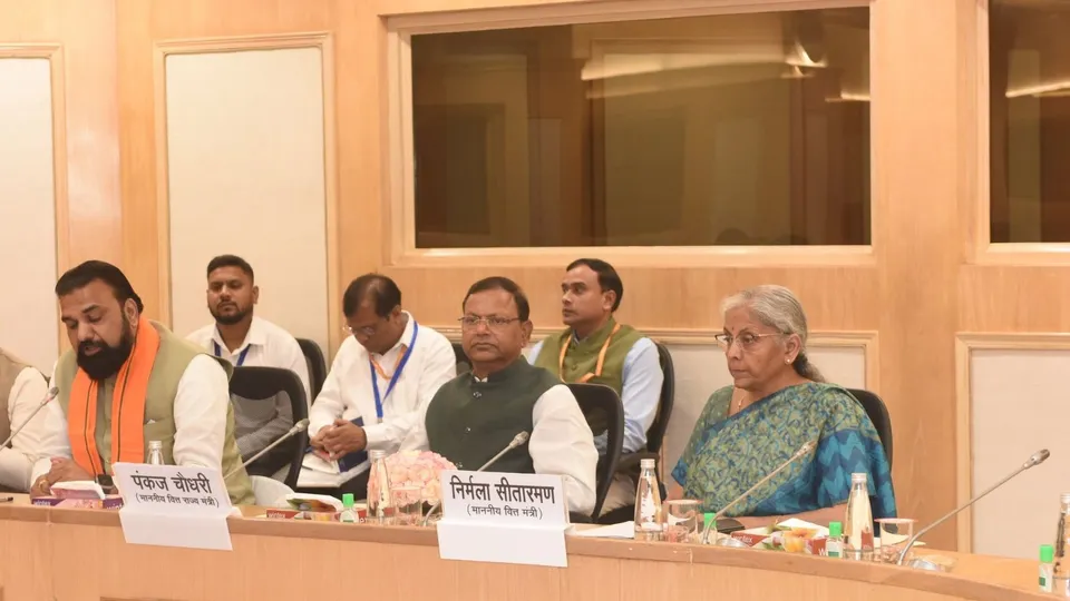 Nirmala Sitharaman GST meet