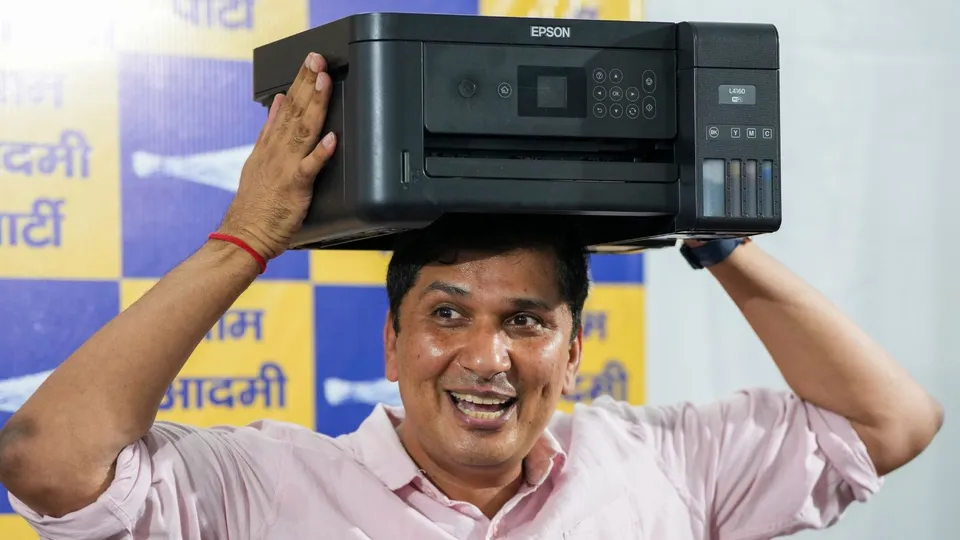 ED Raids Saurabh Bharadwaj