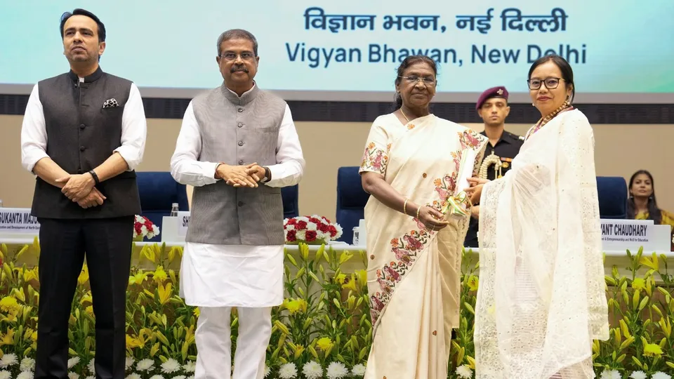 Droupadi Murmu National Teachers Awards 2025