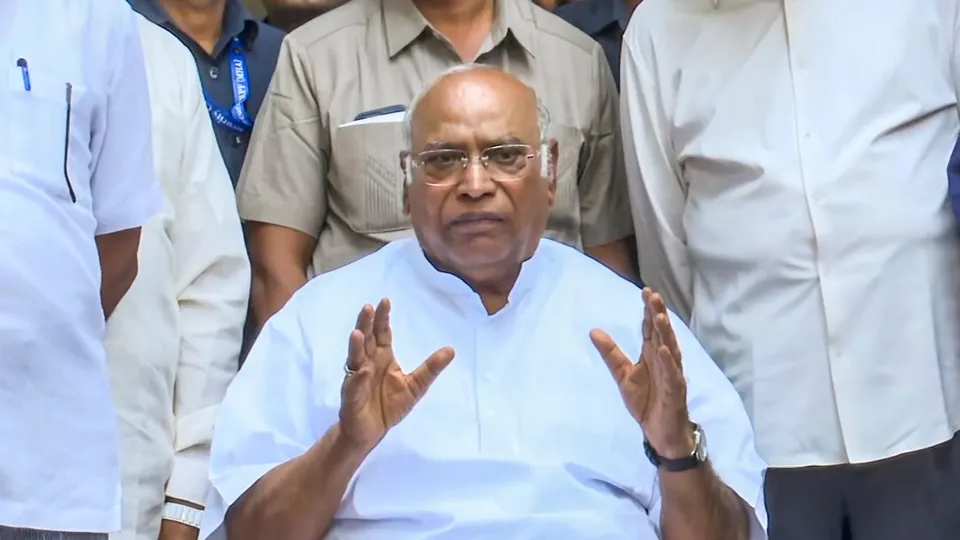 Mallikarjun Kharge in Bengaluru