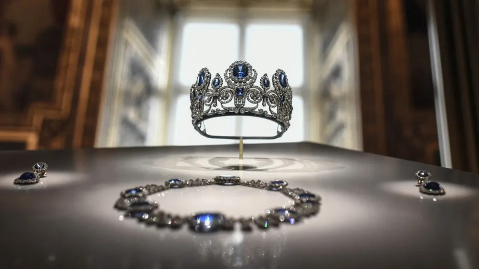 Louvre Museum Robbery Jewels