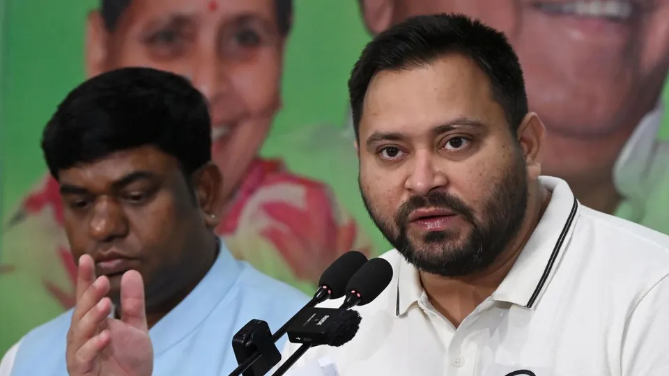 Tejashwi Yadav Mukesh Sahani