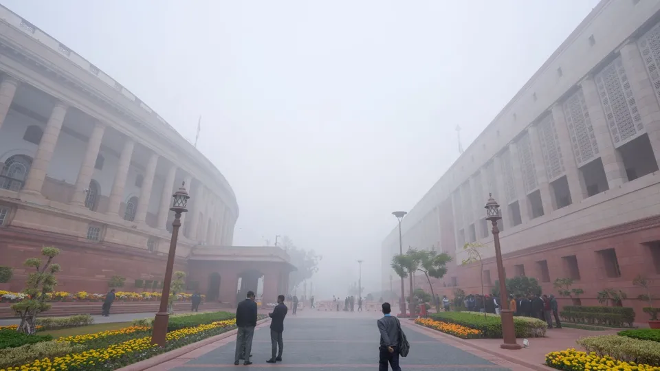 Delhi Pollution Delhi Winters Air Quality AQI Smog Fog Winter Session of Parliament
