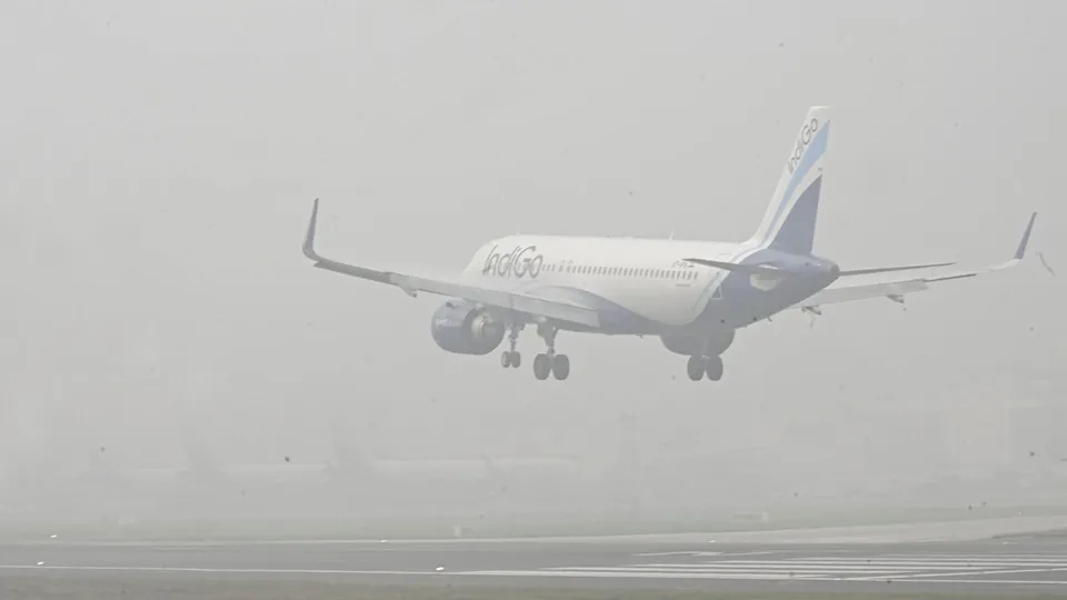 Delhi Airport IndiGo Flight Cancellations Delhi Fog