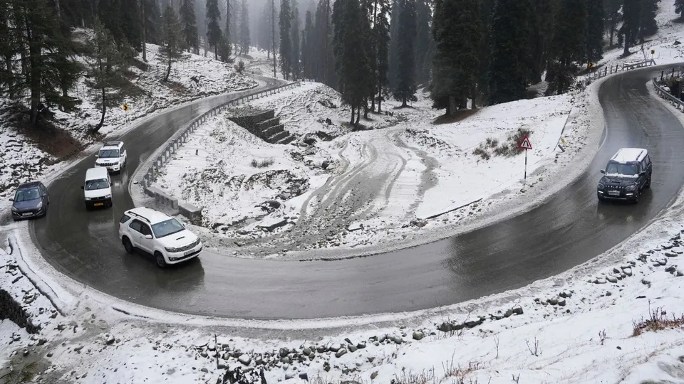 Gulmarg Jammu and Kashmir Snowfall