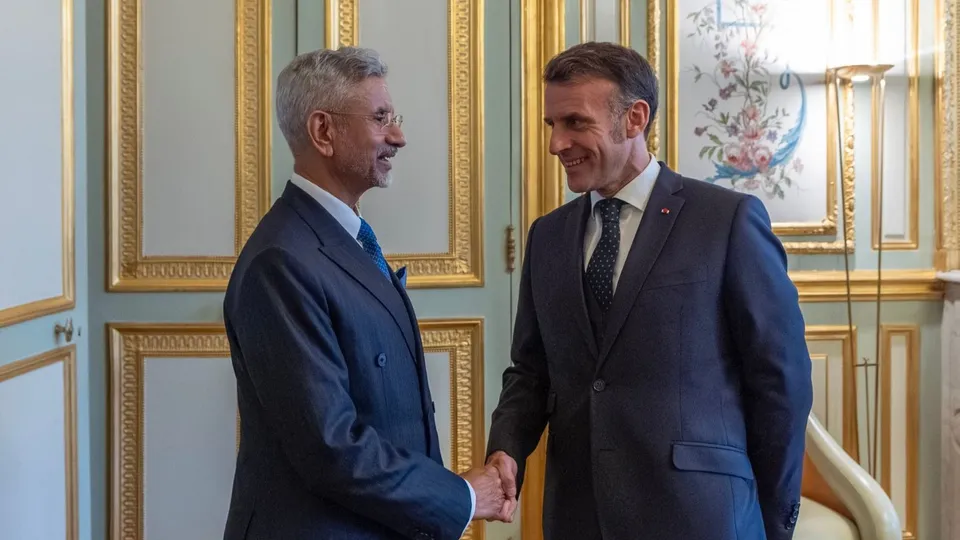 S Jaishankar Emmanuel Macron