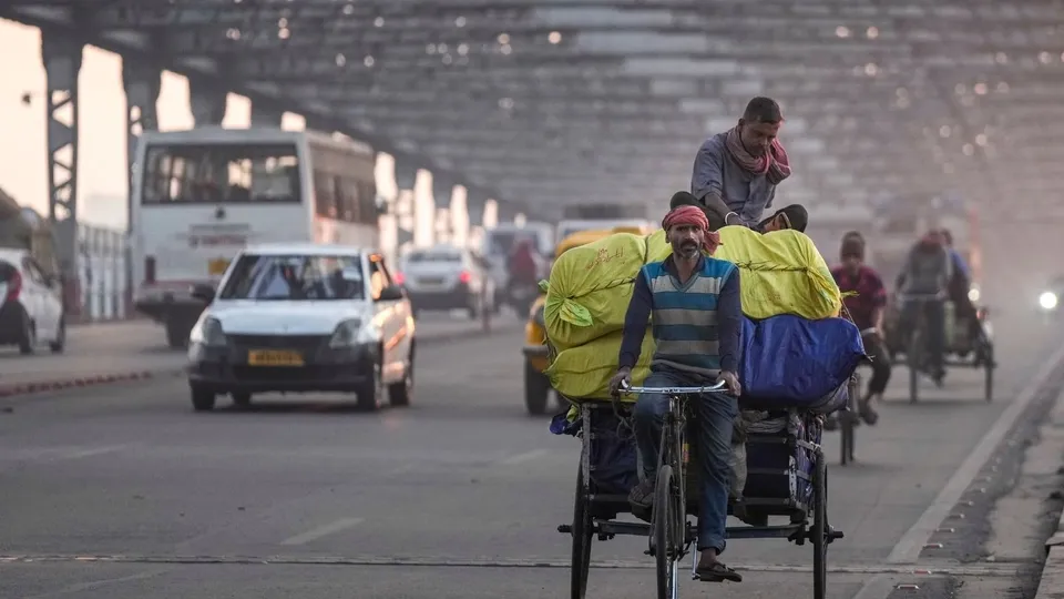 Kolkata Winters Kolkata Weather Kolkata Fog Howrah Bridge