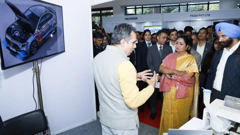 Rekha Gupta at the Innovative Solutions Against Pollution exhibition at the Indian Institute of Technology, Delhi, on Friday, Jan 16, 2026.