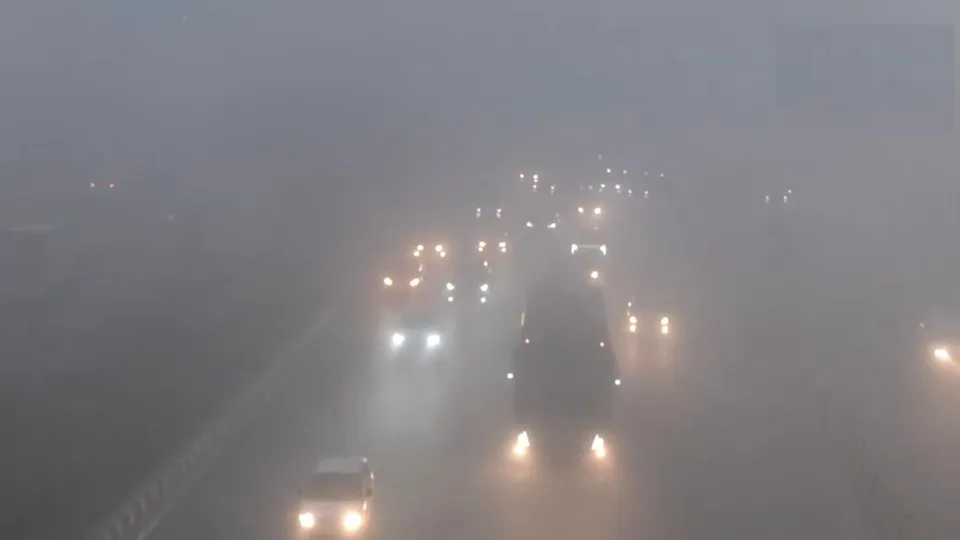 delhi fog 2 feb 26