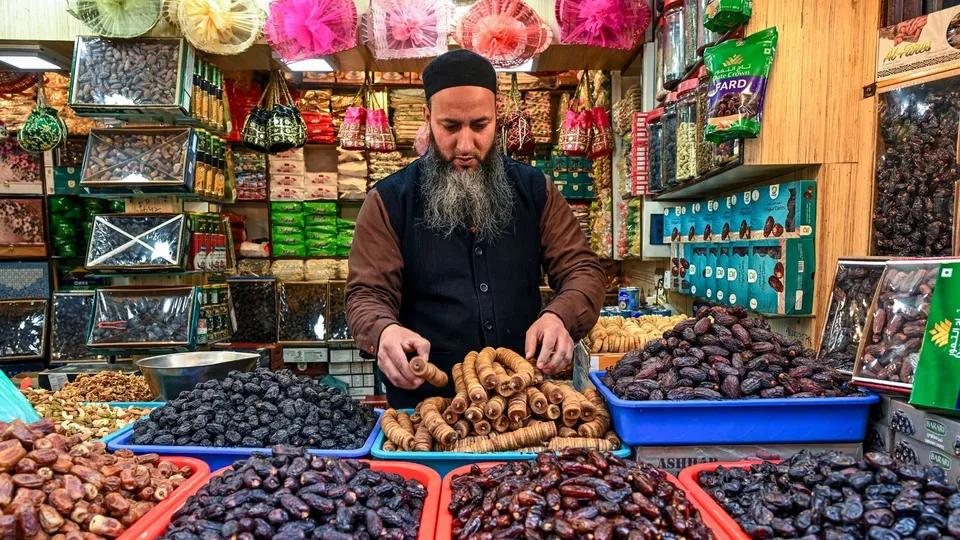 Ramadan Ramzan in Kashmir Srinagar Dry Fruits Dates