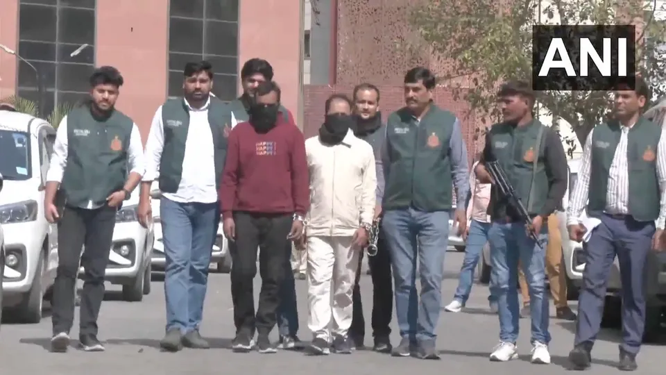 Delhi police bangladeshi arrest