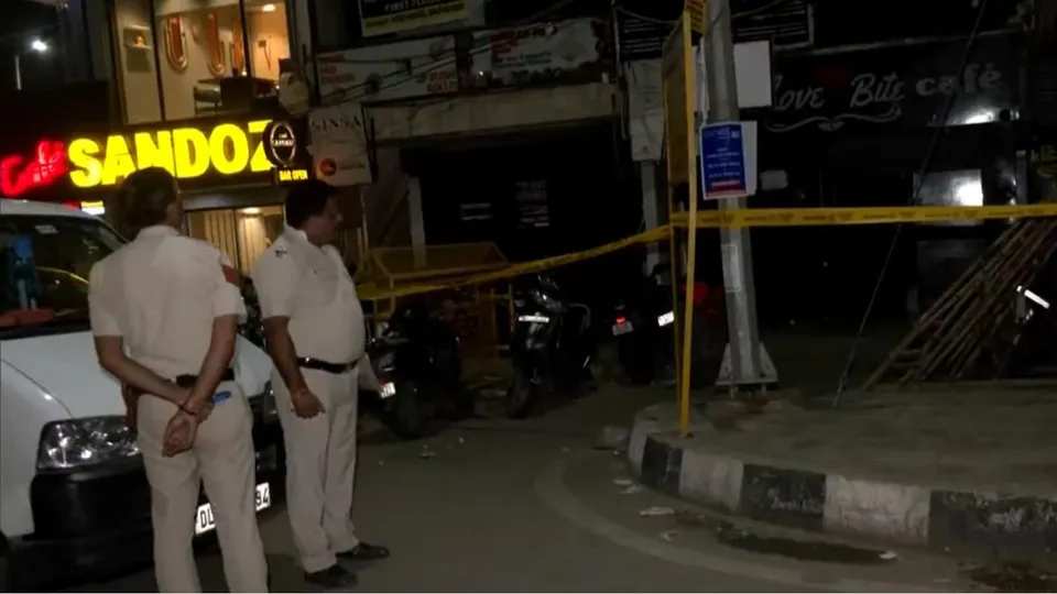 Satya Niketan cafe shooting case Delhi Police