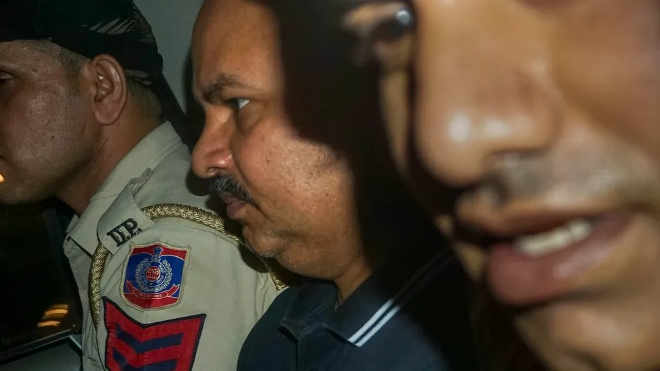 Delhi CM Arvind Kejriwal's aide Bibhav Kumar being brought to Tis Hazari Court in the case of alleged assault on AAP MP Swati Maliwal, in New Delhi, Saturday, May 18, 2024.