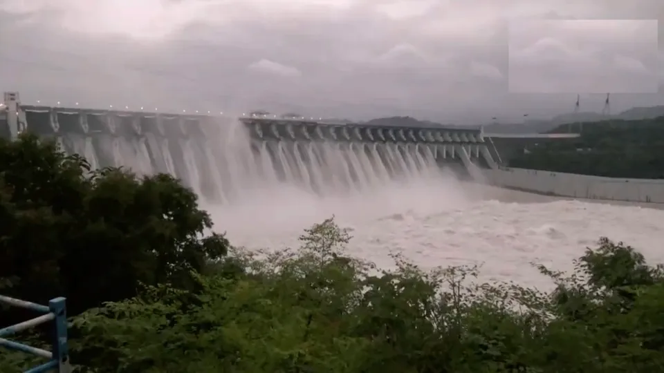 Narmada dam