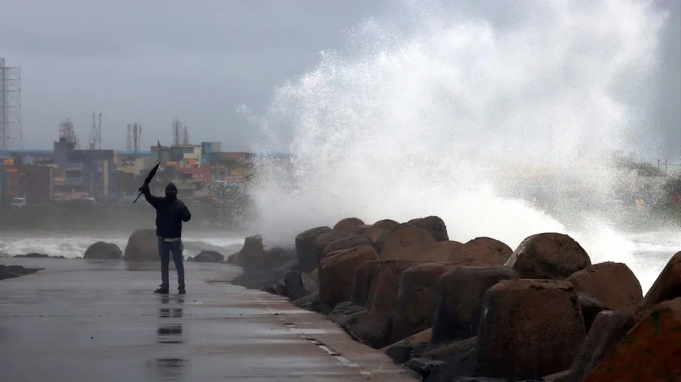 Michaung weakens.jpg