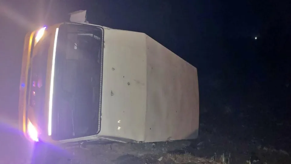 Gold Van Accident at Chitode near Erode