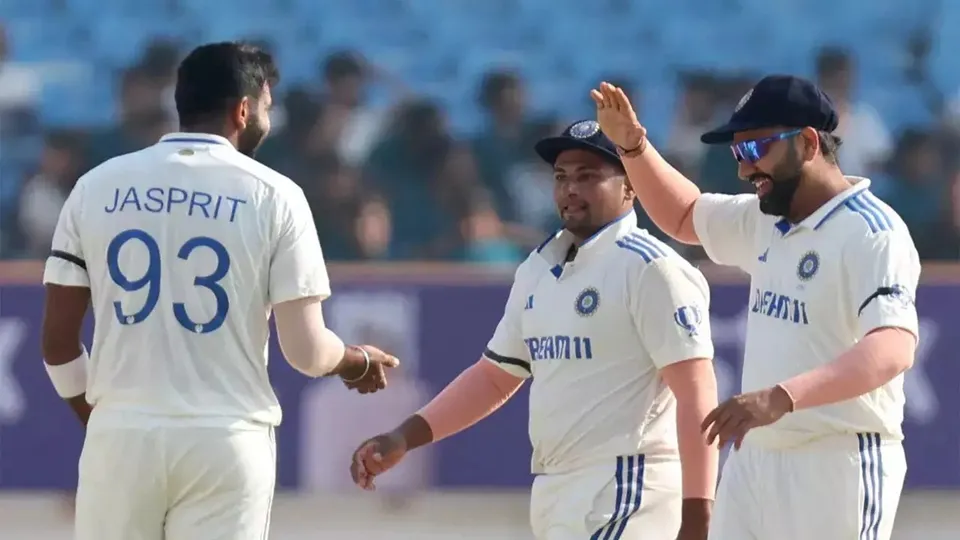 Jasprit Bumrah, Kuldeep Yadav and Rohit Sharma seen wearing black armbands