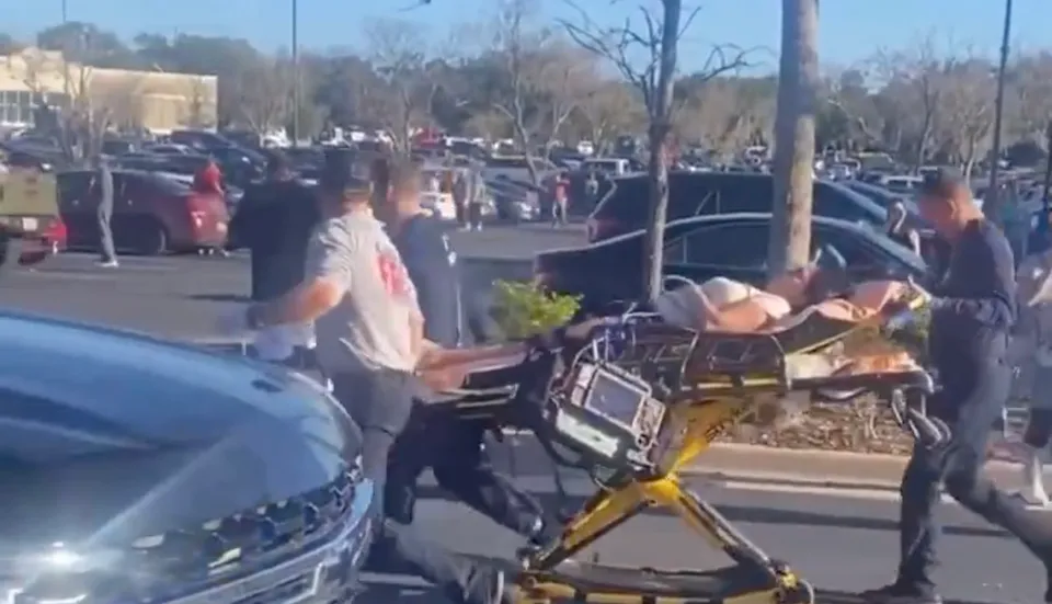 florida shopping mall shooting