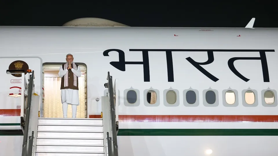 Narendra Modi emplanes for USA