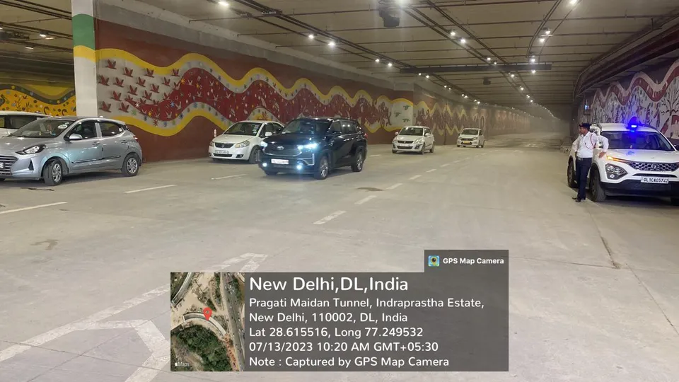 Pragati maidan tunnel.jpg