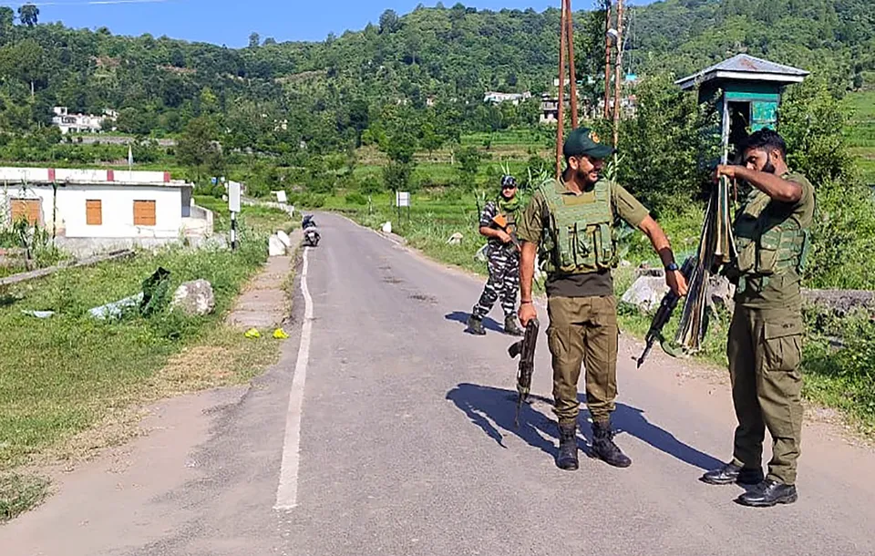 Poonch security forces.jpg