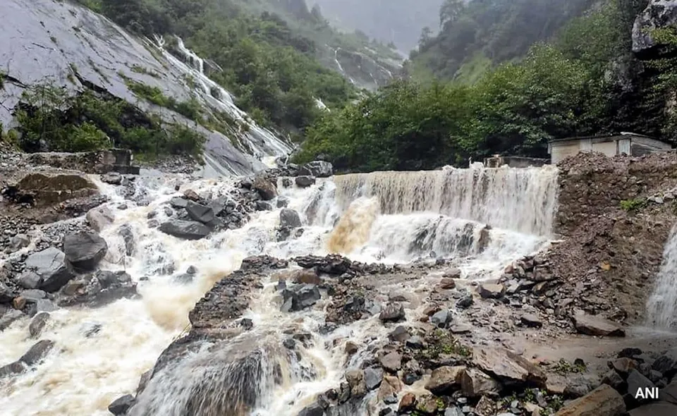 Junagadh river Uttarakhand.jpg