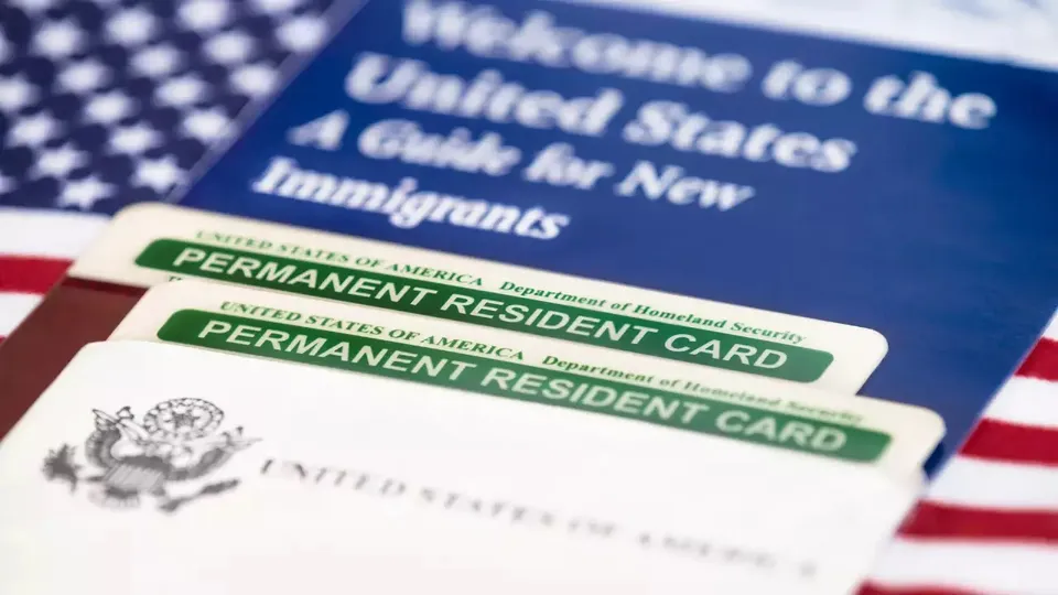 Green Card USA.jpg