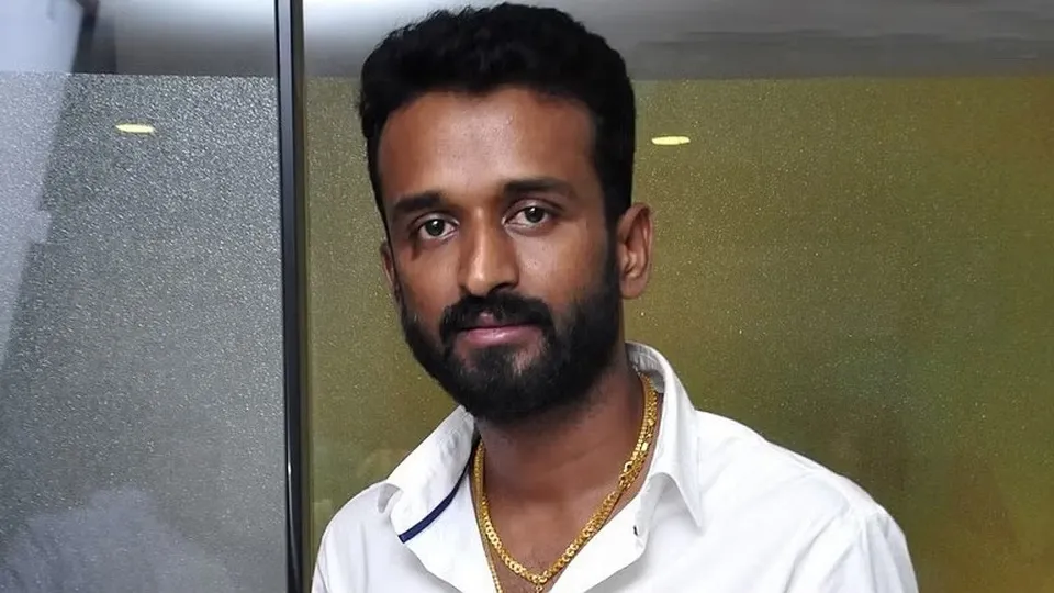 Chowdary.jpg