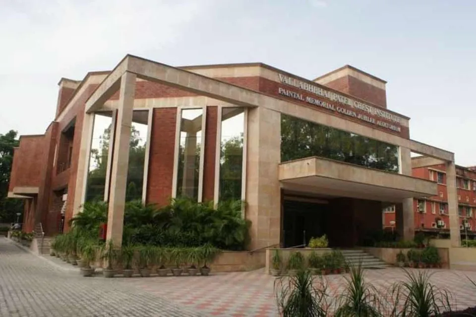 vallabhbhai patel chest institute.jpg