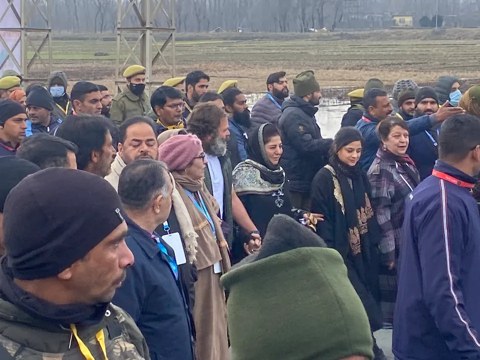 Rahul Gandhi Mehbooba Mufti Bharat Congress