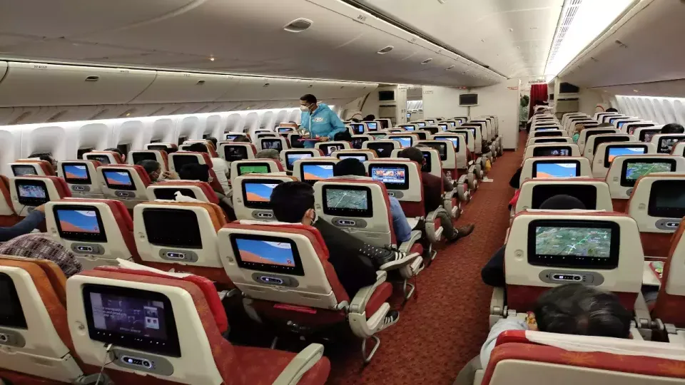 Air Idnia Cabin