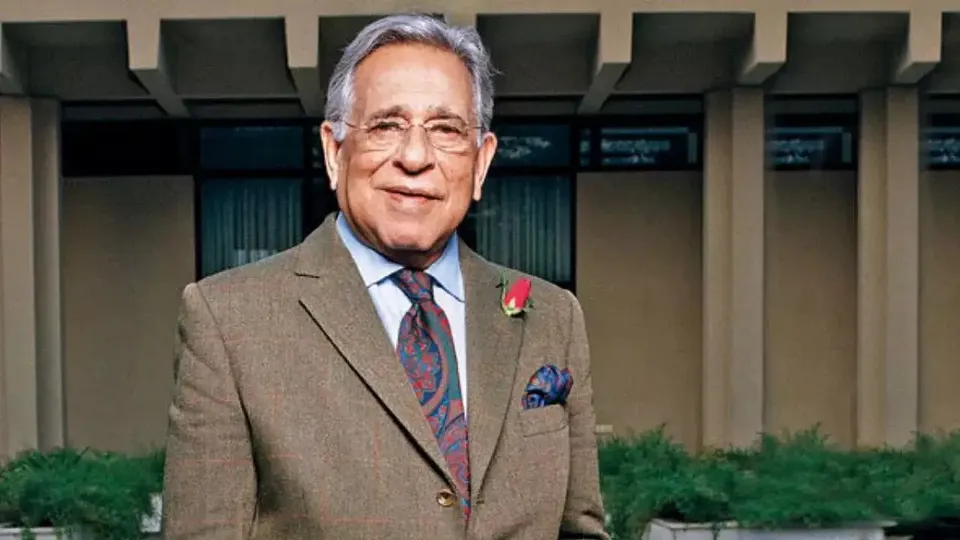 Prithvi Raj Singh Oberoi.jpg
