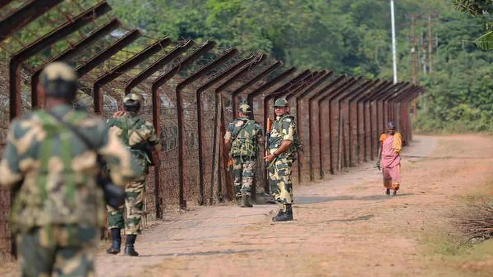 India BANGLADESH BORDER Security.jpg