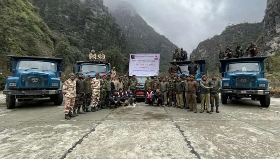 Maza border road