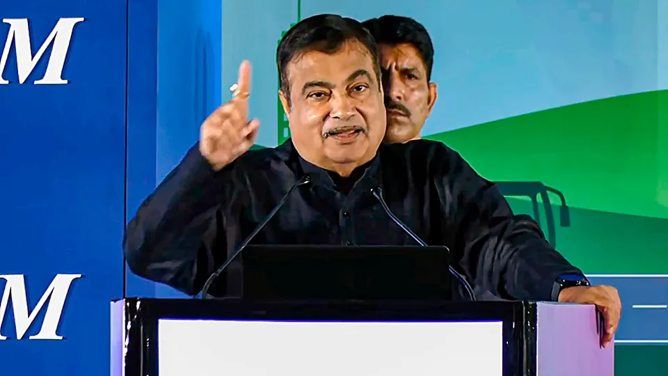 Nitin Gadkari SIAM.jpg