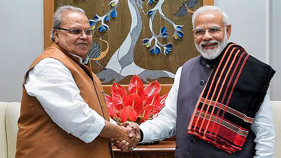  In this Saturday, October 26, 2019 file image, the then Jammu and Kashmir Governor Satya Pal Malik calls on Prime Minister Narendra Modi in New Delhi