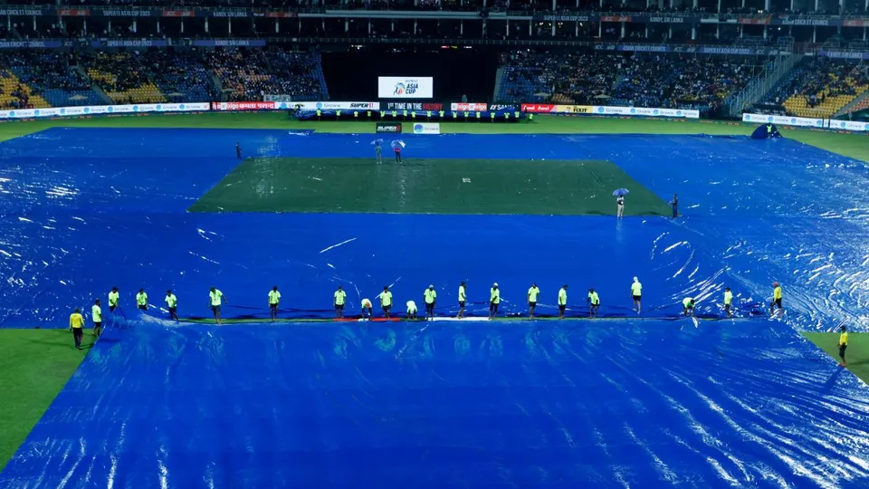 Pallekele stadium rain.jpg
