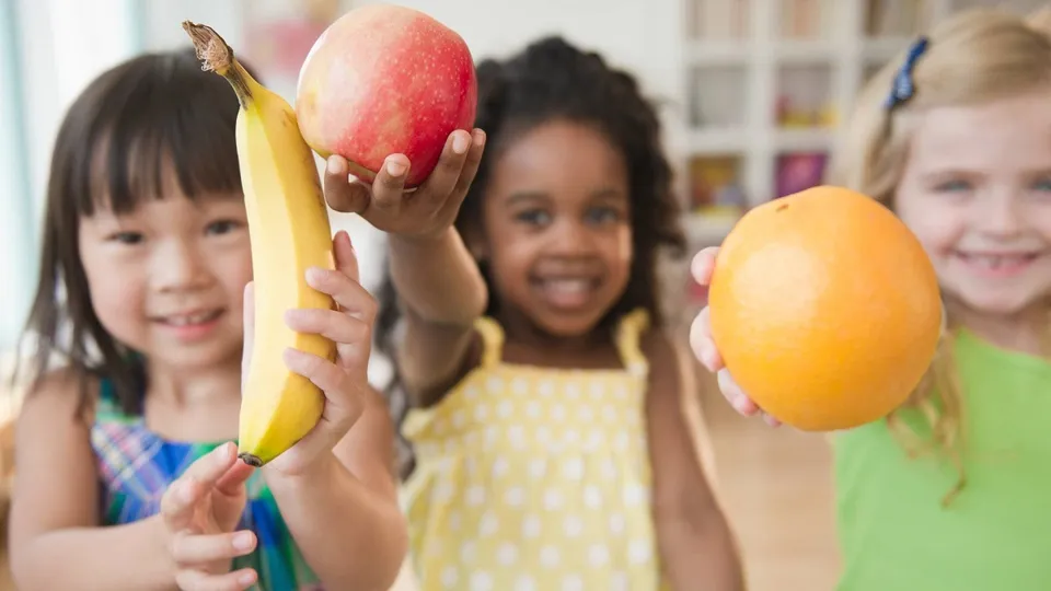 Fruits and kids