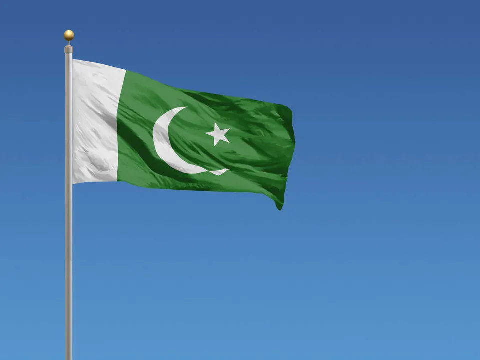 Pakistan Flag 2.jpg