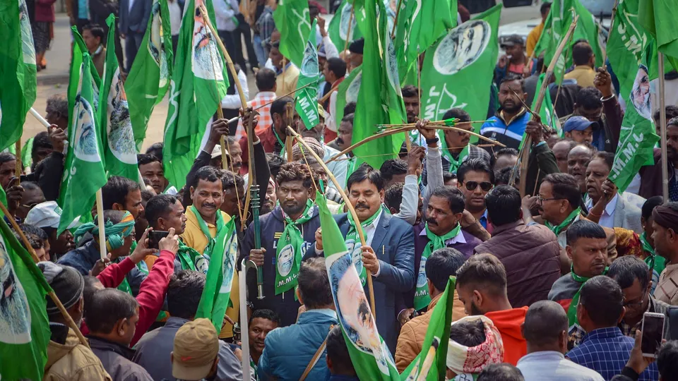 Jharkhand Mukti Morcha (JMM) workers protest against Enforcement Directorate (ED)