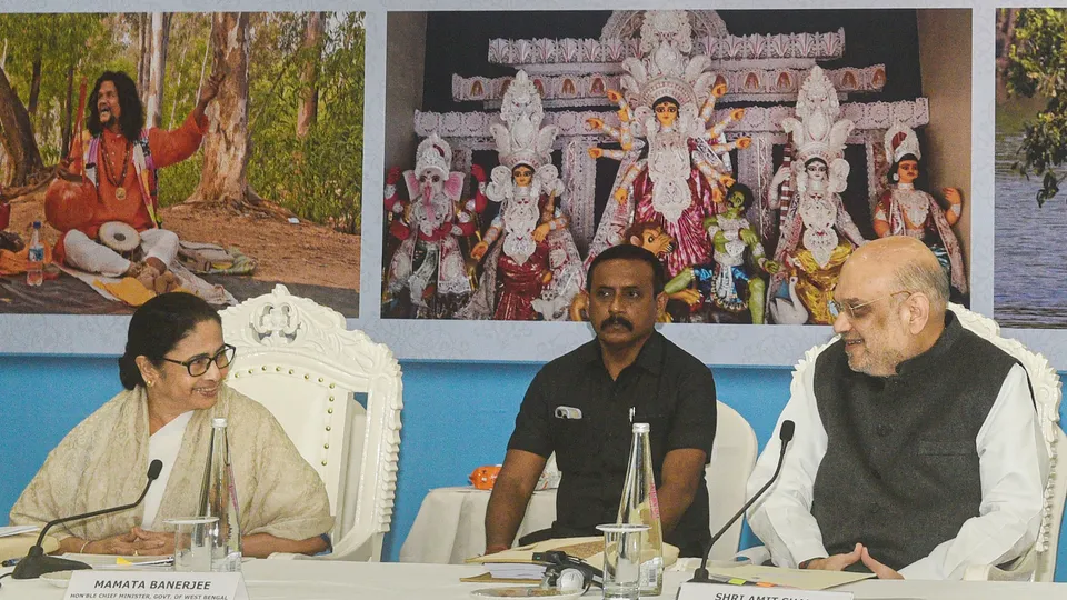 Amit Shah and Mamata Banerjee at Eastern Zonal Council meet
