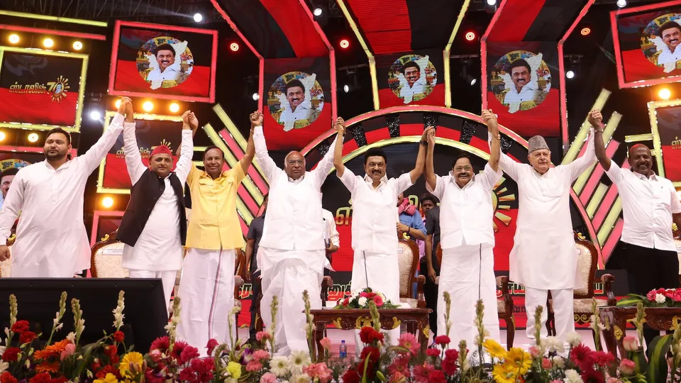 Tejashwi Yadav, Akhilesh Yadav, Mallikarjun Kharge, MK Stalin and Farooq Abdullah